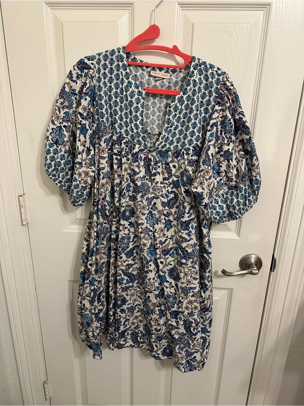 Floral Puff-Sleeve Dress